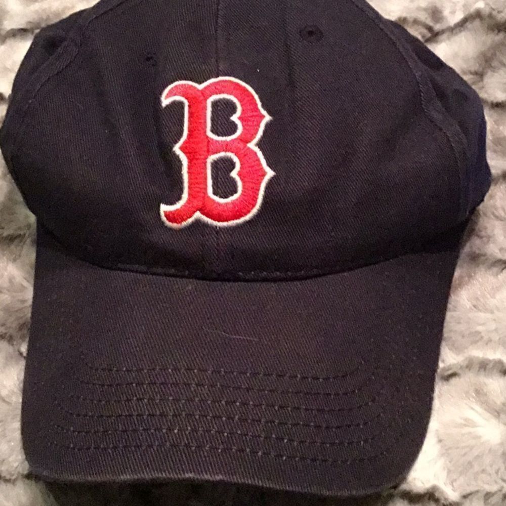 Boston Red Sox hat - Picture 1 of 2
